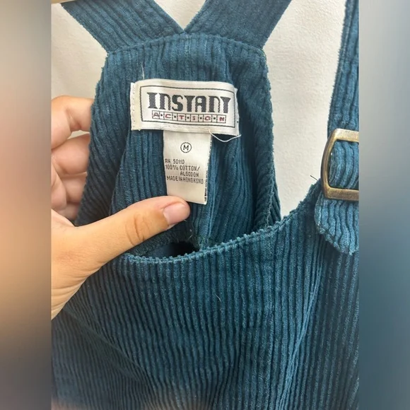 Blue mini dress with small flower detail - Picture 2 of 4